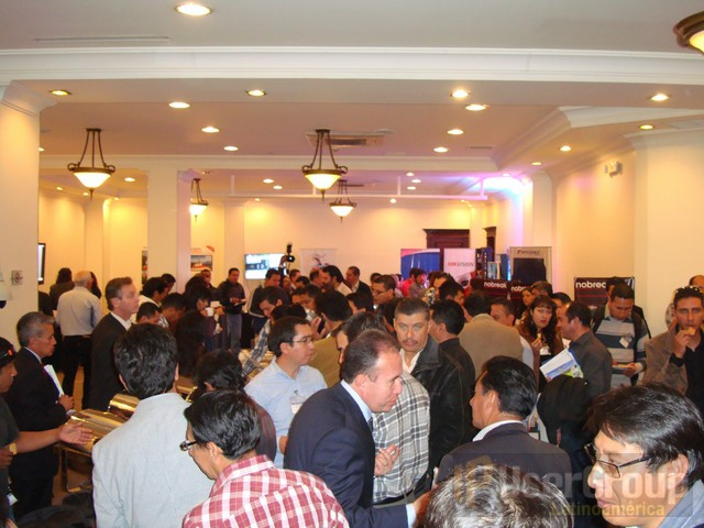 IP-in-Action LIVE